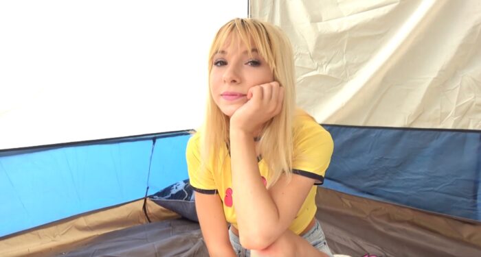 Kenzie Reeves Camping Is Boring Your Daily Porn Videos