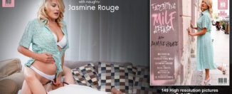 Milf Jasmine Rouge Loves to facesit and Fuck her Stepson