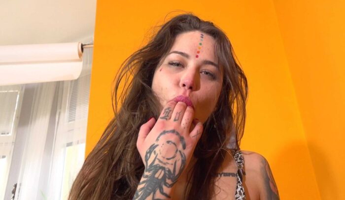 Tattooed brunette sex goddess banged hard