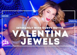 valentina jewels intimately with a curvy hottie