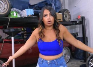 C Stylex Trades Her Ass For Her Car Back