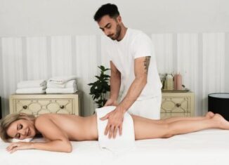 Maya Rose Massage My Tits Now