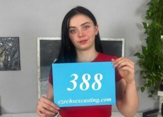 Molly Lee Slovak model loves MMA and sex