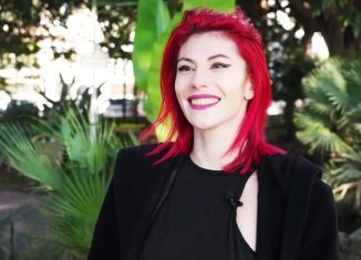 Chipie Up For A Threesome Chipie Is In Her Element