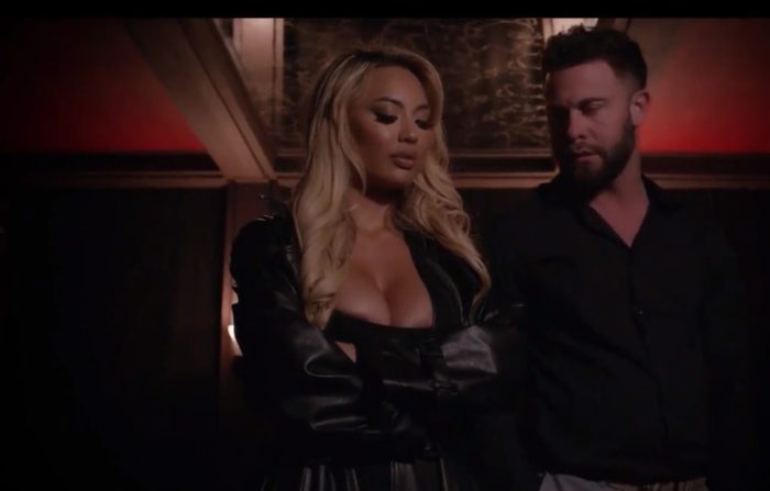 Kazumi Squirts Room 7