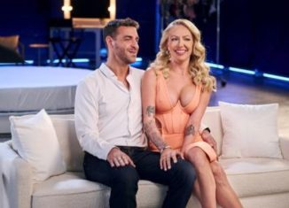 Victoria Rey Cute Blonde Hotwife Gets Fucked Doggystyle