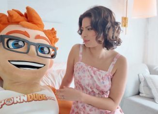 Hazel Heart Hazel Heart Gets Her First Dick, and It’s Porn Dude’s