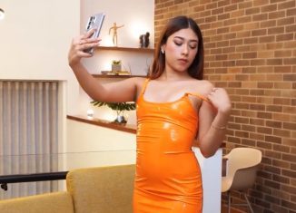 Valeria Lopez The Maid Pleases The Boss