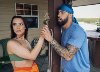 Ivy Ireland, Lucy Foxx Swamped