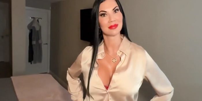 Jasmine Jae Stepmom