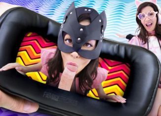 Natalie Brooks VR Fuck With Real Cum