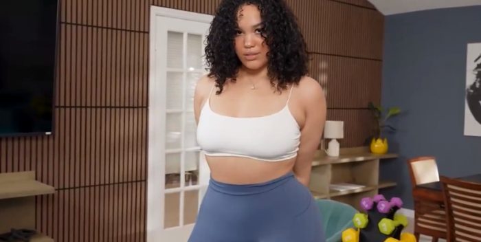 Gem Jewels My Big Booty Roommate