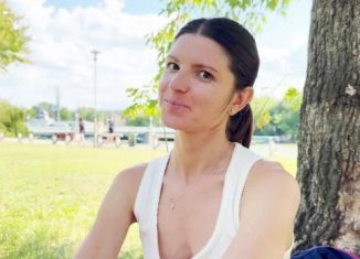 Gina Gina, 27 years old, a very naughty French teacher