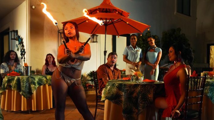 Kenna James, Scarlett Alexis – The Last Resort