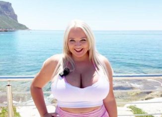 Lana 25 years old, has some serious assets to show off