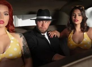 Sinatra Monroe, Violet Starr The Gangster