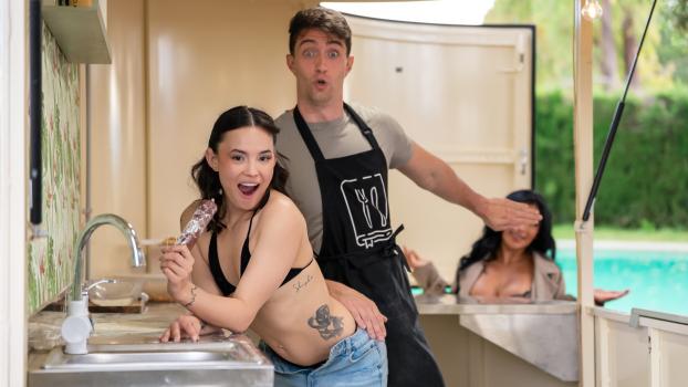 Mariana Martix Big Tony's Pepperoni