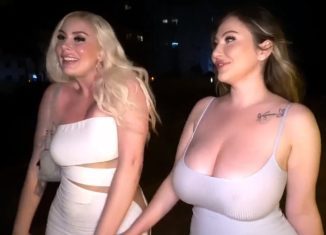 Trixi Brooks Aria Six