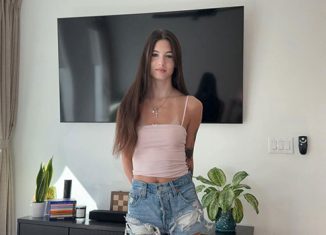 fantasypov sophie tyler hot stepsister persuades me to borrow my car