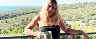 jacquieetmicheltv kleo three tails to satisfy her