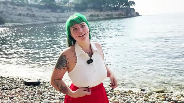 jacquieetmicheltv lilith 20 years old student in toulon