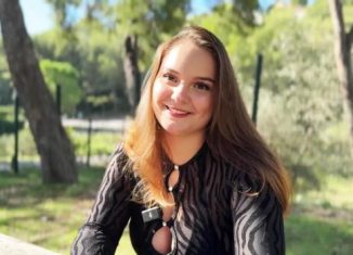 jacquieetmicheltv lily 23 totally lets go