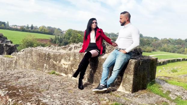 jacquieetmicheltv marina 31 years old from biarritz