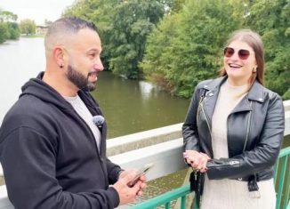 jacquieetmicheltv miss jane 28 years old from paris