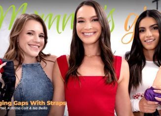 MommysGirl Katrina Colt Rose Carter Isa Bella Bridging Gaps With Straps yourdailypornvideos