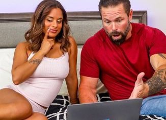 Nookies Isabella Juless Sexy Laptop Seduction yourdailypornvideos yourdailypornvideos