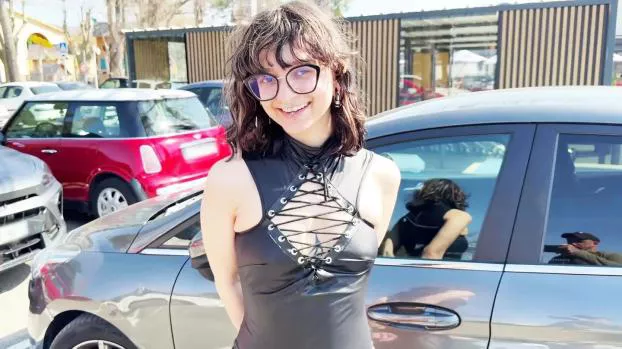 jacquieetmicheltv lotus 21 likes to be the center of attention yourdailypornvideos jacquieetmicheltv lotus 21 likes to be the center of attention yourdailypornvideos