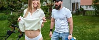 OnlyTarts Viktoria Benz Backyard Cunt Service